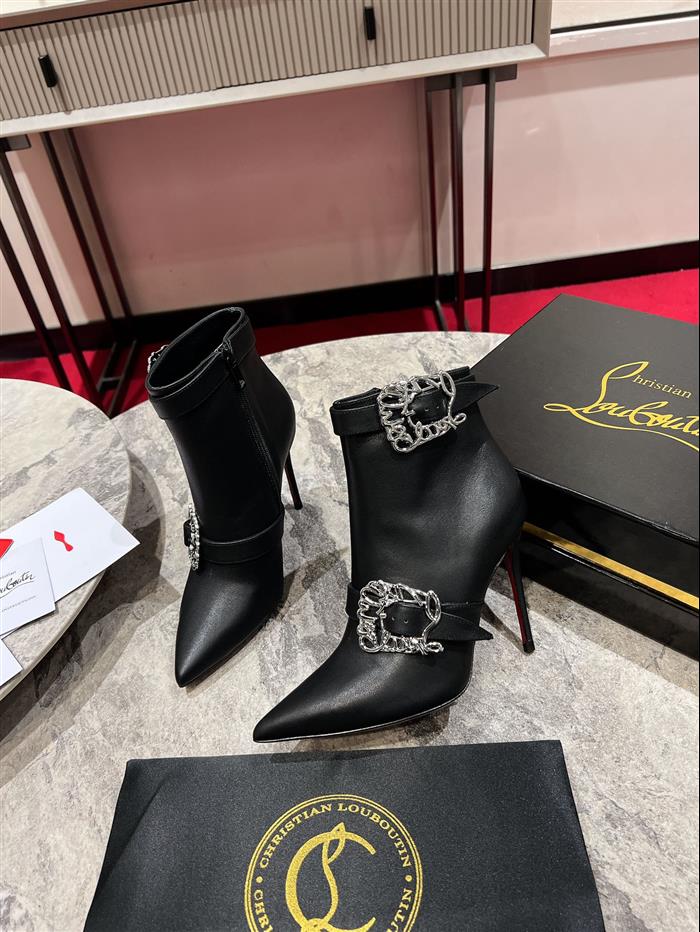 20251128173147617 390